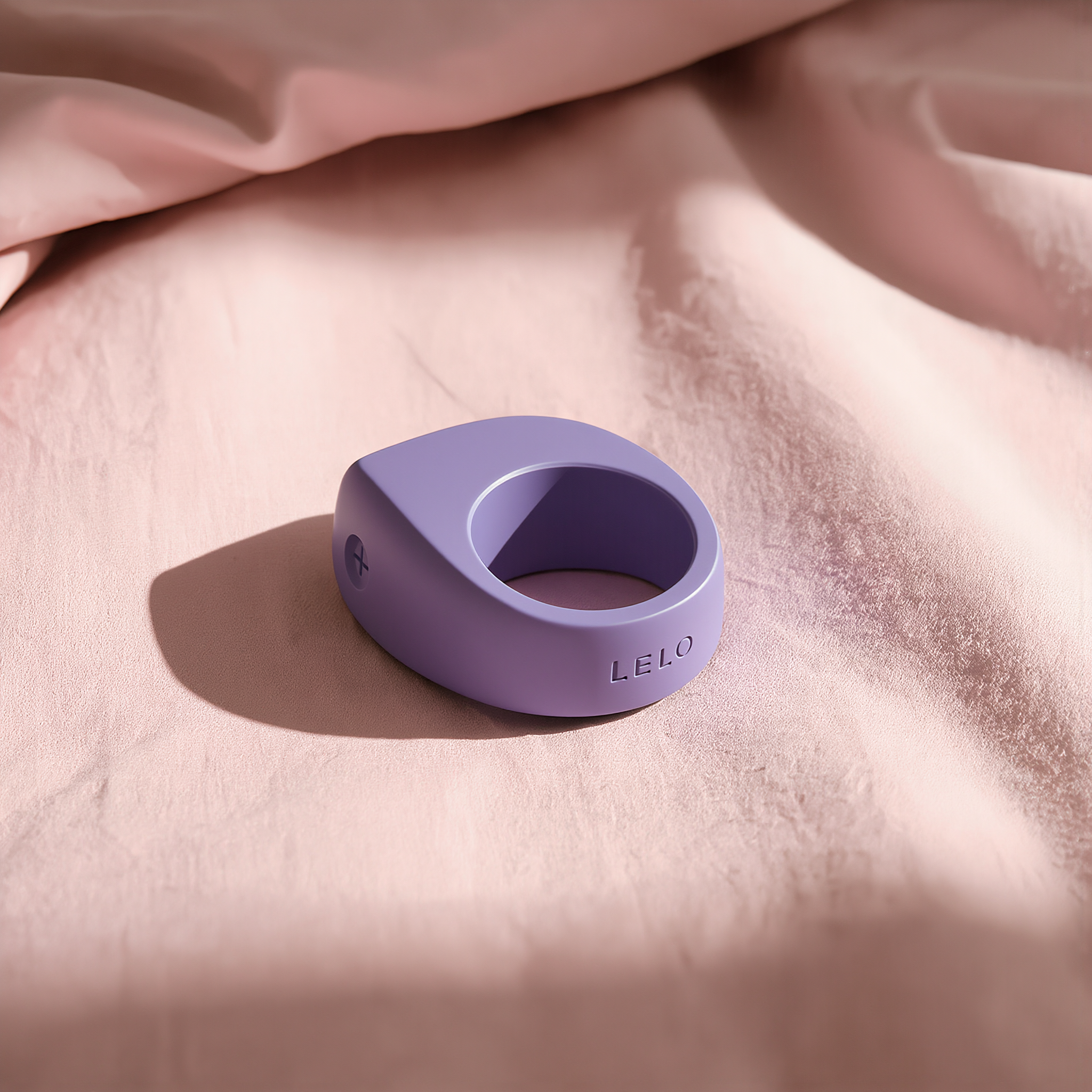 LELO TOR 3 Vibrating Cockring Violet Dust